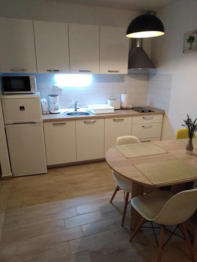 Sunny Day Apartments ตรีบูนย์ ภายนอก รูปภาพ