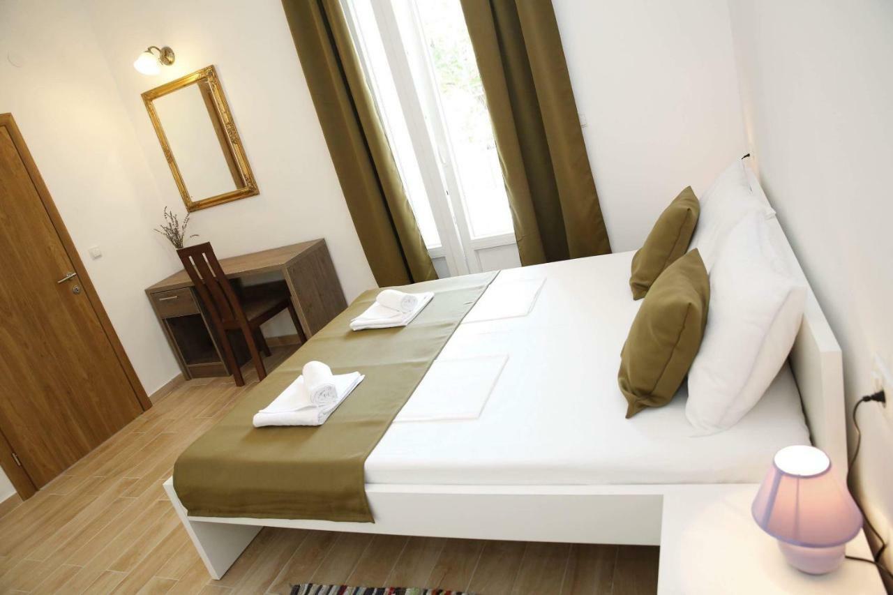Sunny Day Apartments ตรีบูนย์ ภายนอก รูปภาพ